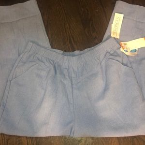 NWT Women’s petite comfort pants. 38/24 women